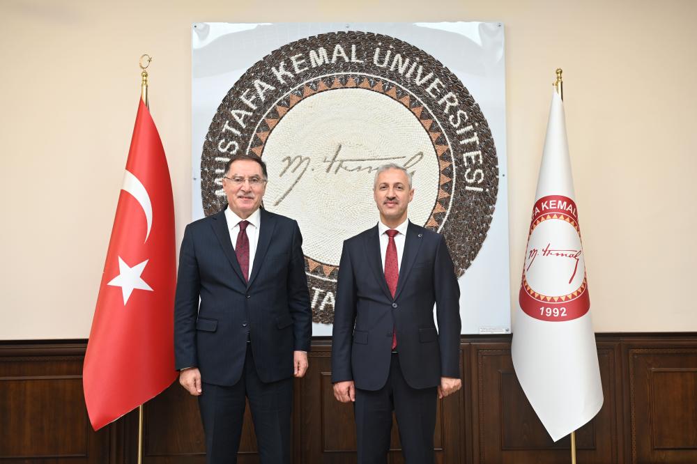 Hatay’ın Kalkınması İçin Önemli İstişare: Malkoç ve Kalkan Mustafa Kemal Üniversitesinde