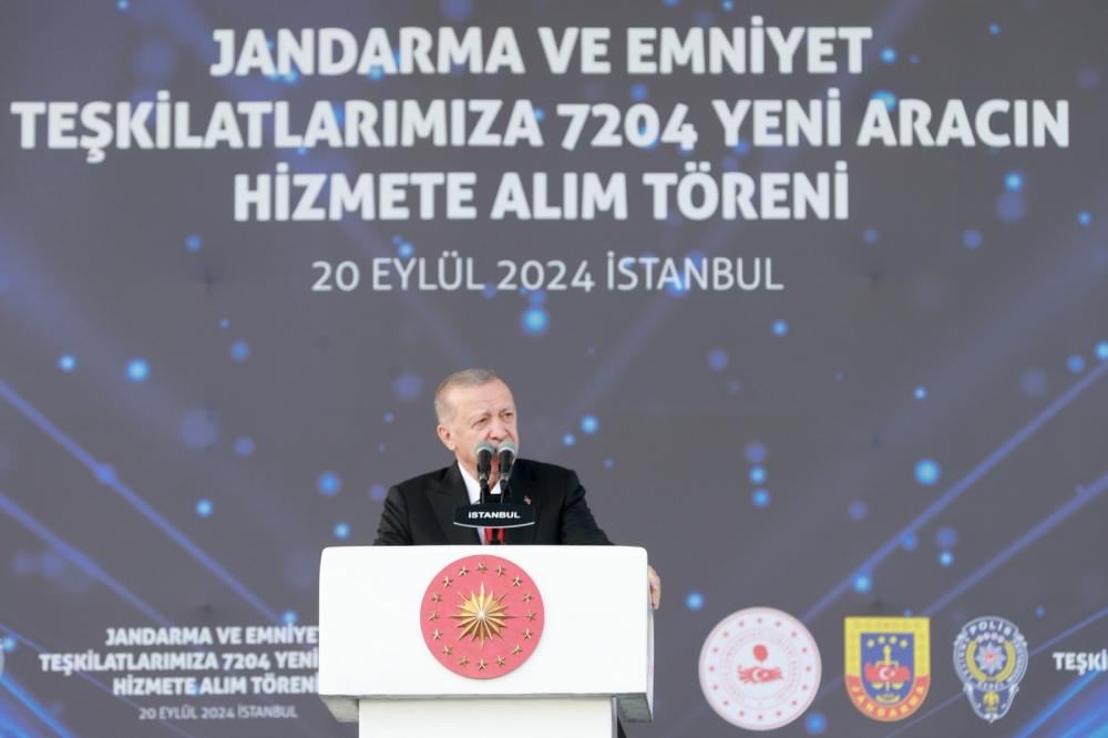 Cumhurbaşkanı Erdoğan ve İçişleri Bakanı Yerlikaya’dan Araç Teslim Töreni