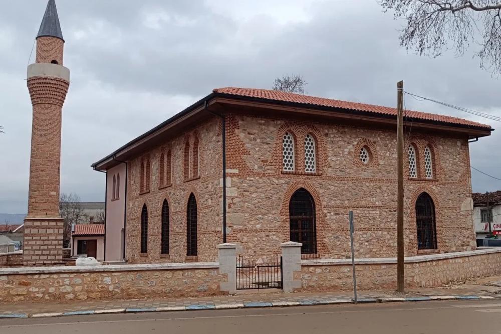 Pazaryeri'nde Kara Mustafa Paşa Camii İbadete Açıldı