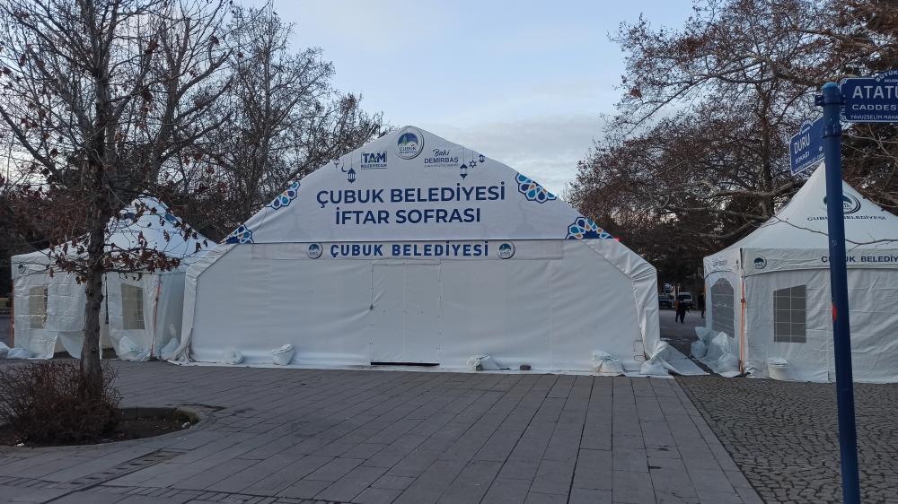 ÇUBUK ATATÜRK PARKI’NDA RAMAZAN AYINA ÖZEL İFTAR SOFRALARI