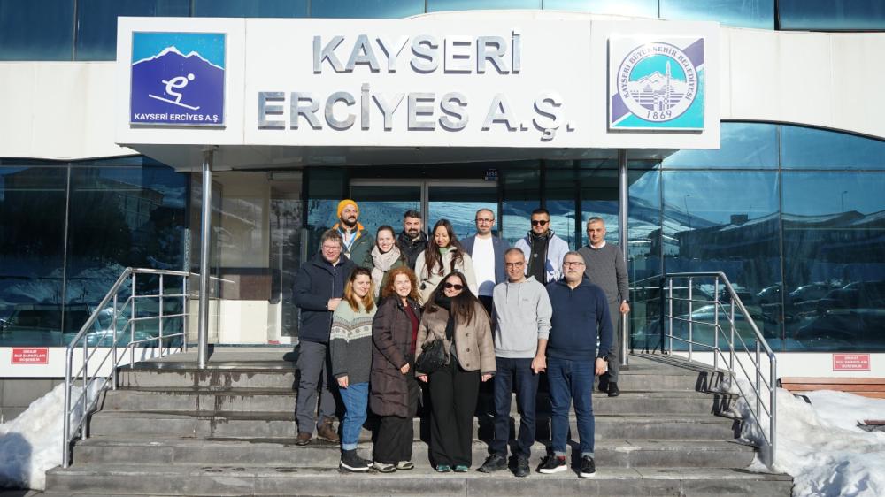 KAYSERİ’NİN KIŞ VE SAĞLIK TURİZMİ ULUSLARARASI BASINA TANITILDI