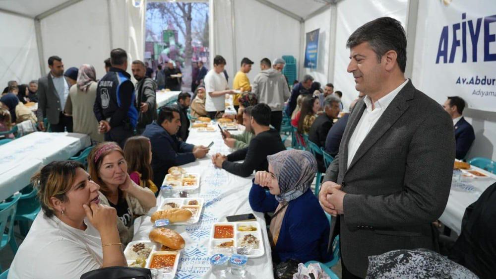 BAŞKAN TUTDERE: “BİRLİKTE ADIYAMAN’IZ, BİRLİKTE GÜÇLÜYÜZ”