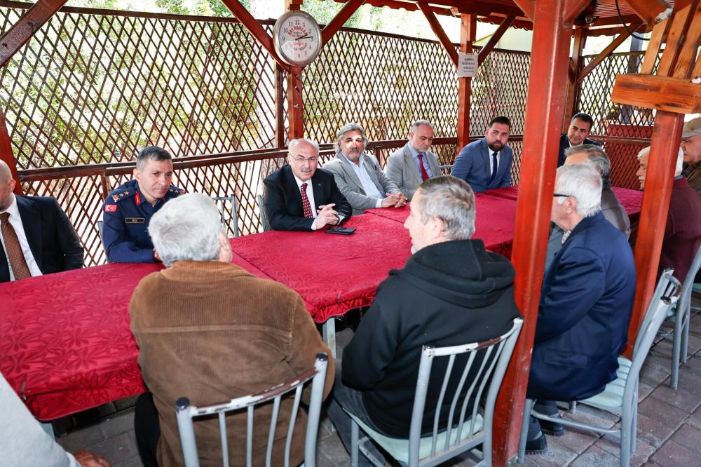 VALİ KÖŞGER’DEN ADANA BALKAN TÜRKLERİ DERNEĞİNE ZİYARET