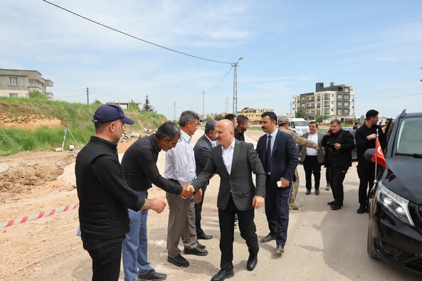 VALİ VAROL'DAN NARİNCE KÖYÜ'NE ALTYAPI MÜJDESİ: 