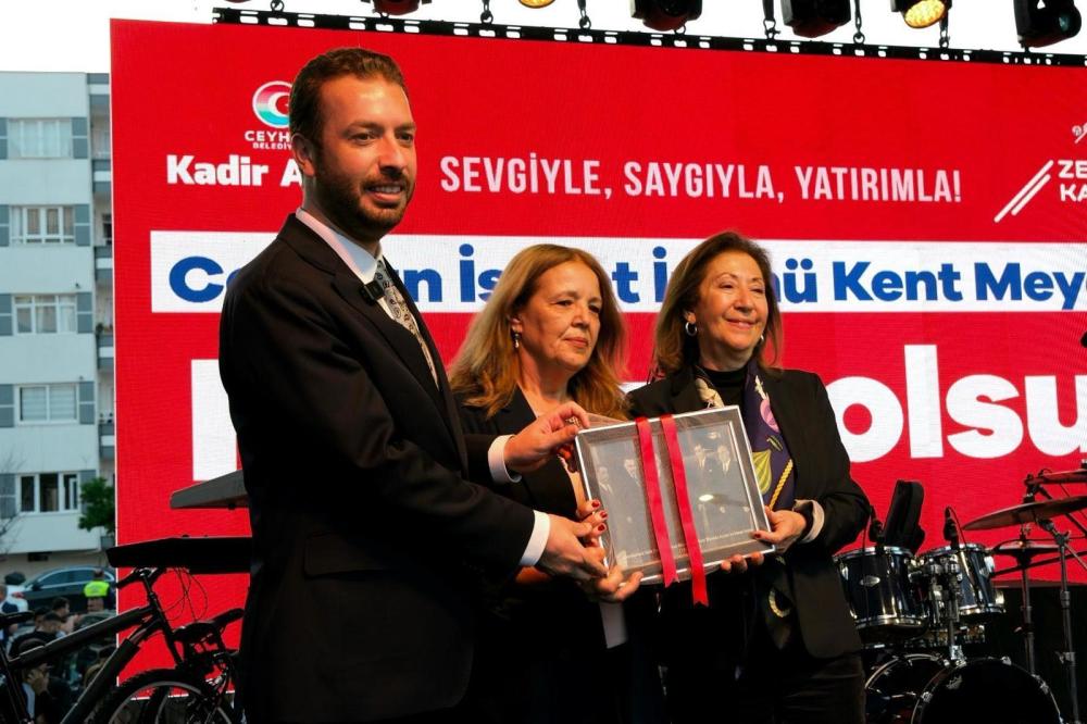 Ceyhan İsmet İnönü Kent Meydanı Açılışında Tarihi Buluşma