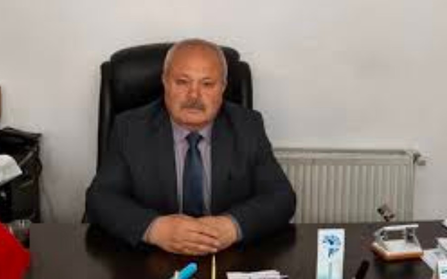 CHP PURSAKLAR İLÇE BAŞKANI HÜSEYİN BENEK: “TÜZÜĞÜN GEREĞİ YERİNE GETİRİLMELİ, ORTAK İRADE DİKKATE ALINMALIDIR”