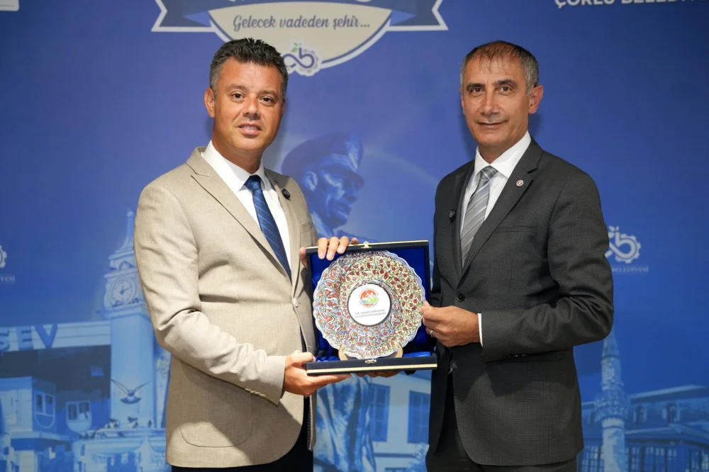 ÇORLU YARI MARATONU İÇİN TÜRKİYE ATLETİZM FEDERASYONU İLE PROTOKOL İMZALANDI   