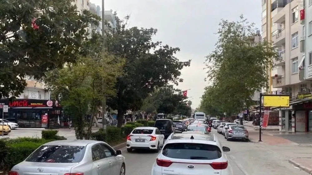 Adana’da araç sayısı 1 milyona yaklaştı