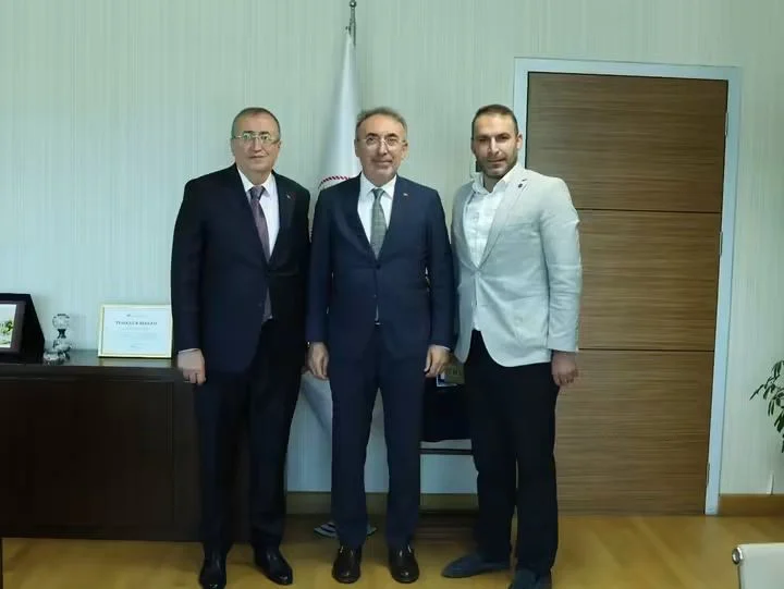 ESNAFIN KATI ATIK ÜCRETLERİNE DÜZENLEME TALEBİ
