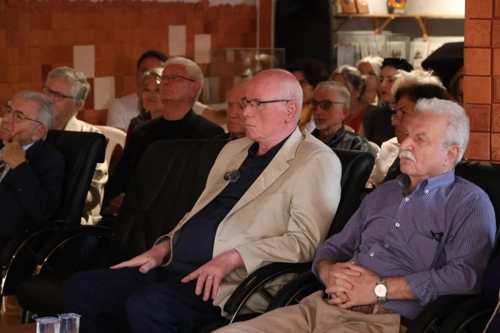 PROF. DR. ENGİN ATAÇ, SERAMİK FESTİVALİ’NİN ONUR KONUĞU OLDU