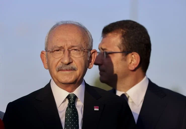 "Siyasi suçtan değil, adli suçtan tutuklu"