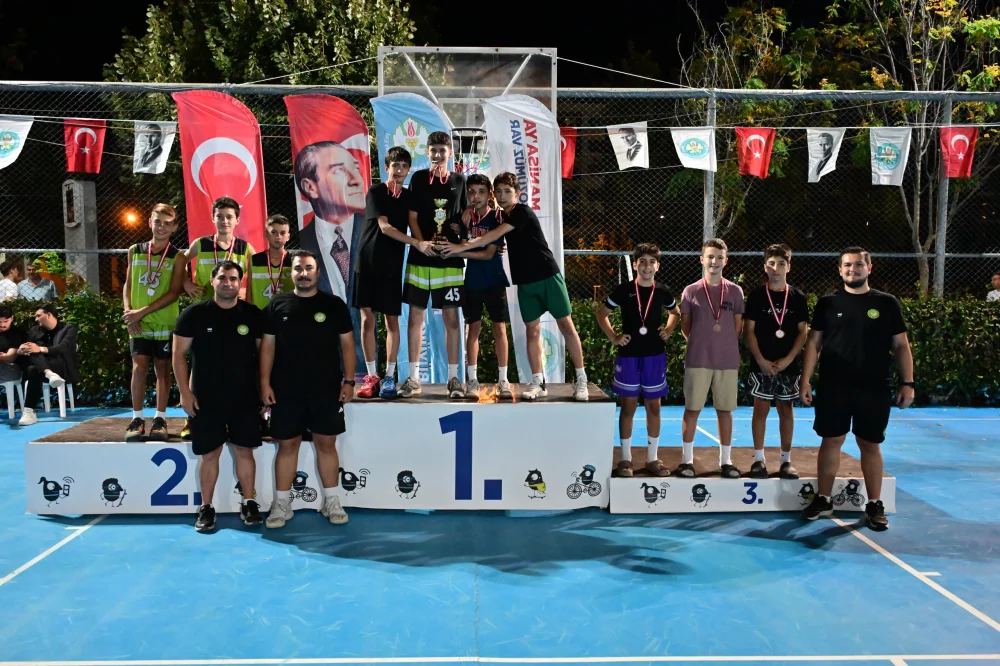 46 TAKIM, 200 SPORCU ATATÜRK KENT PARKI’NDA BULUŞTU