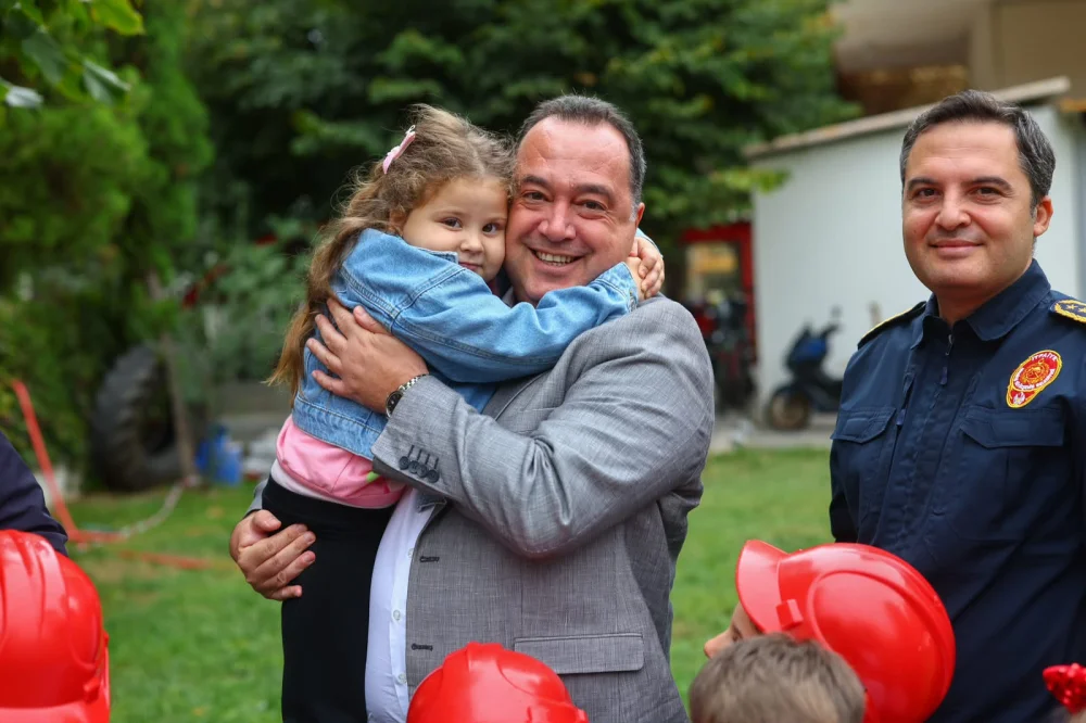 İTFAİYE HAFTASI’NDA BAŞKAN DUTLULU’DAN İTFAİYE PERSONELİNE TEŞEKKÜR