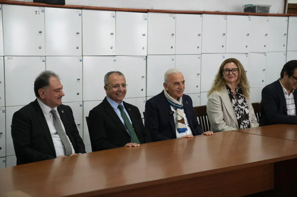 GENÇ FIRINCILARA YÜKSEK TEKNOLOJİ EĞİTİMİ