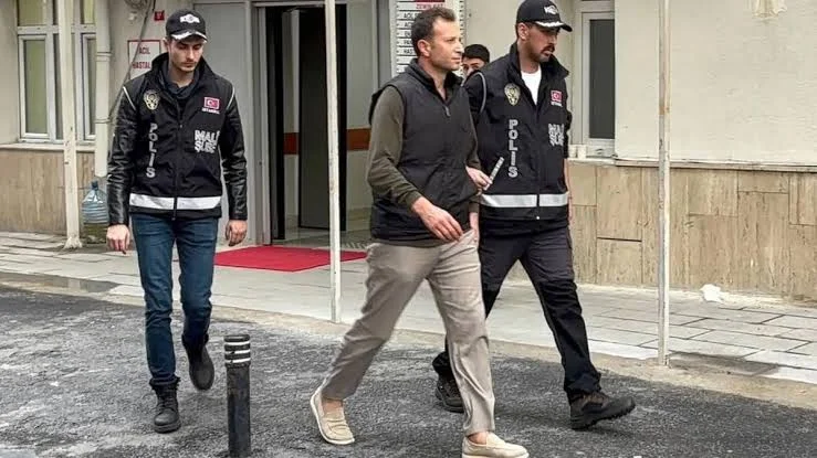 YASİN KOL'UN HESAP HAREKETLERİ DUDAK UÇUKLATTI