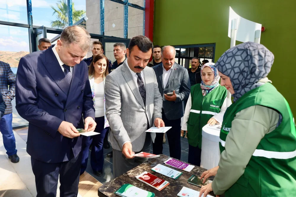 Kâhta’da Bağımlılıkla Mücadelede Muhtarlarla İş Birliği